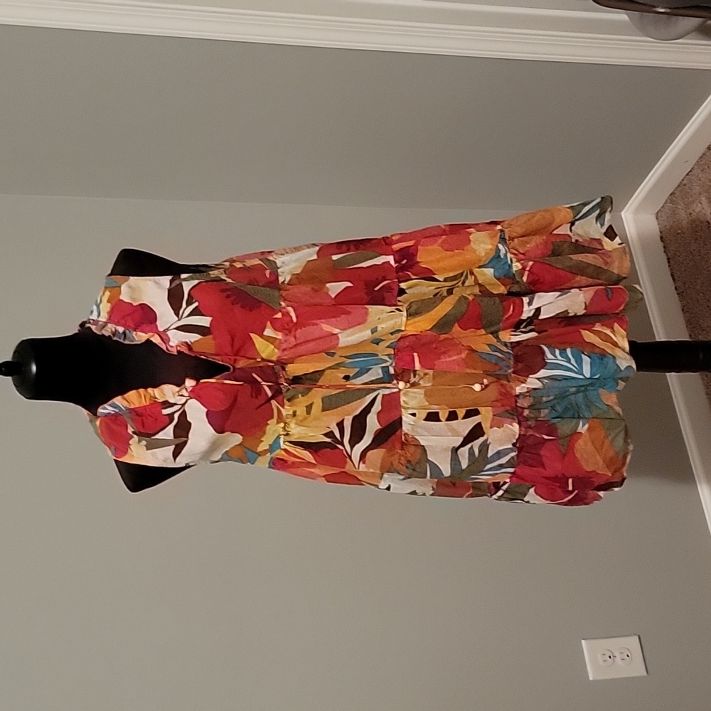 Women Resort Attire
